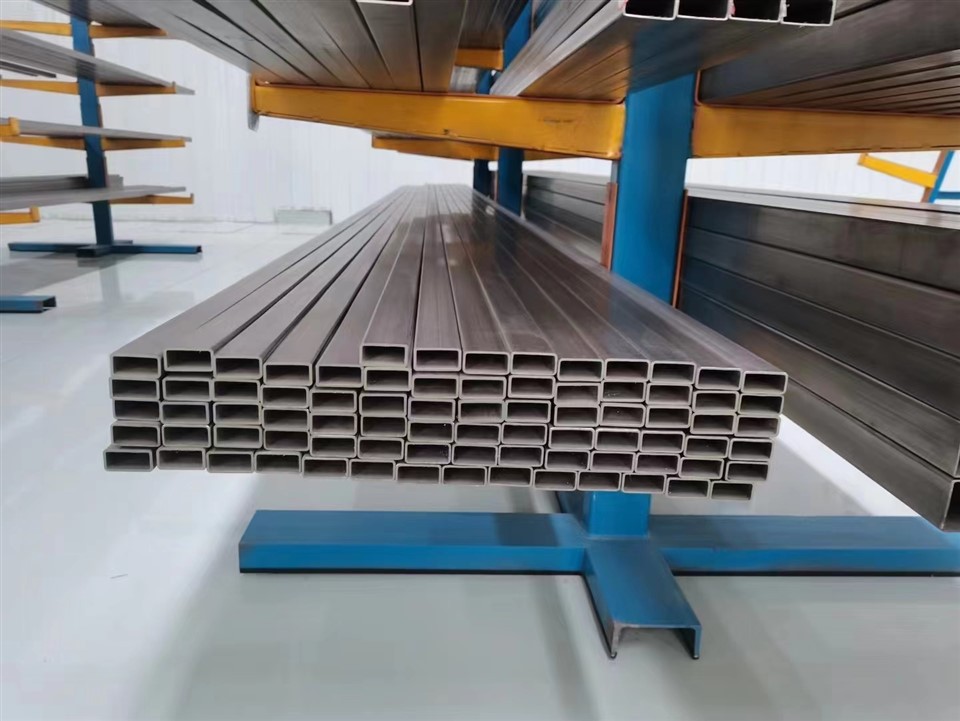 Titanium Square Tube